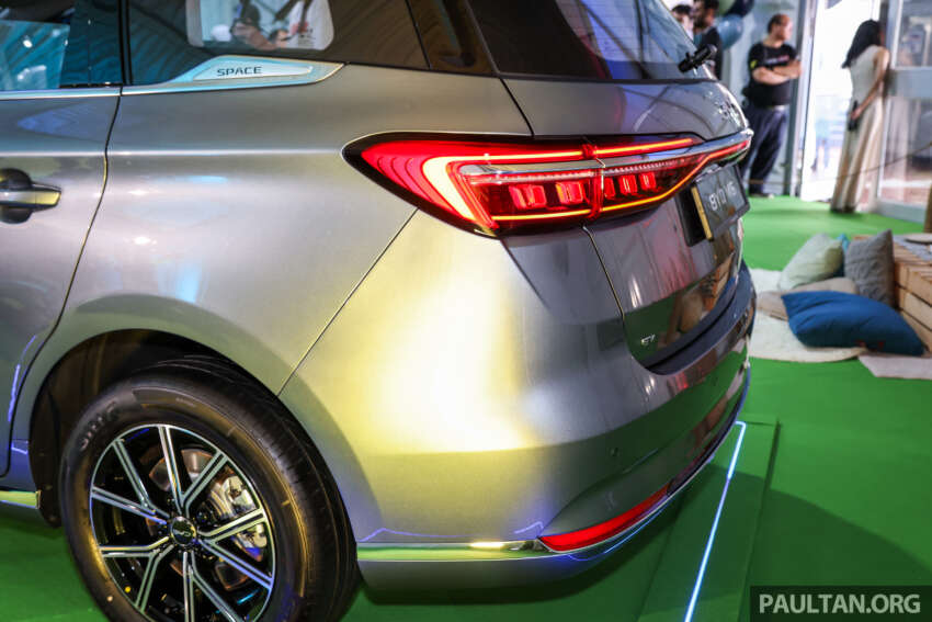 BYD M6 dilancar di Malaysia – 7-tempat duduk, dua varian, hingga 204 PS/310 Nm, RM110k-RM124k 1834061