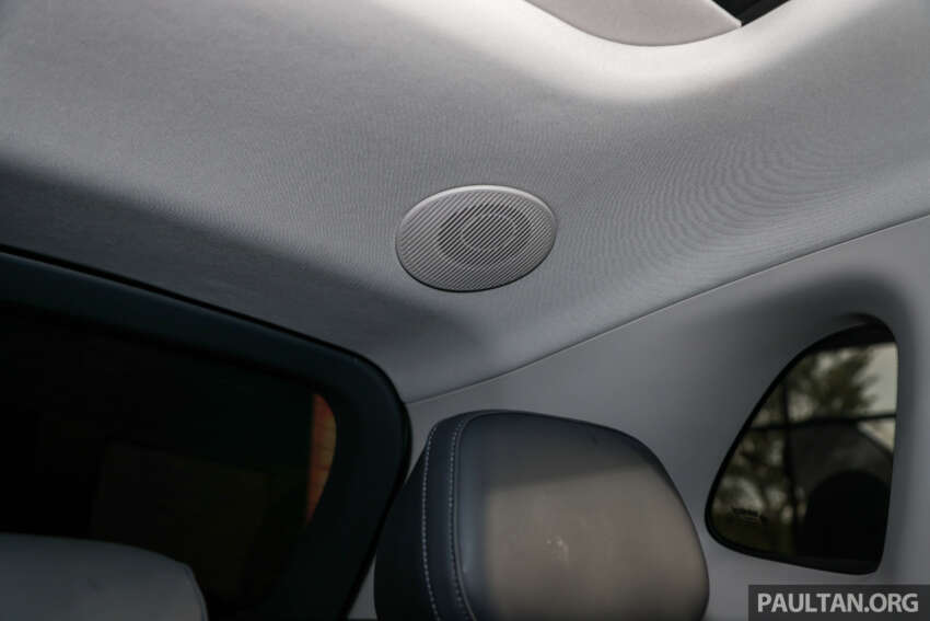 Proton eMas 7 open for booking, from RM120k est – EV’s interior shown for first time at ACE, come see it! 1840488