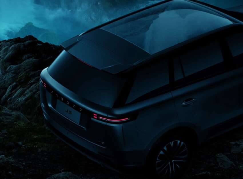Jaecoo J5 debuts in China, smaller ‘pet-friendly’ SUV sibling to the J7 will launch in Malaysia Q4 2025 1837232