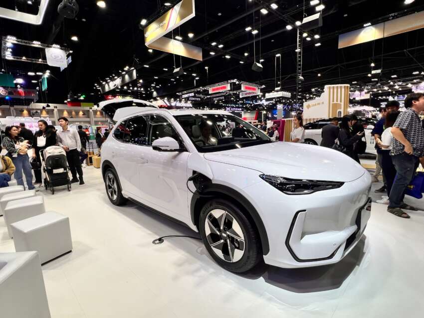 Geely EX5 launched in Thailand – Proton eMas 7 twin, 495 km range, black or white interior, from RM111k 1855985