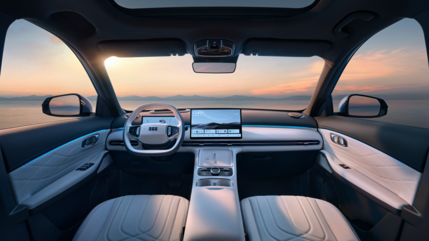 Geely Galaxy Starship 7 in China – Proton eMas 7 PHEV, up to 120 km EV range, 1,420 km total range 1845923