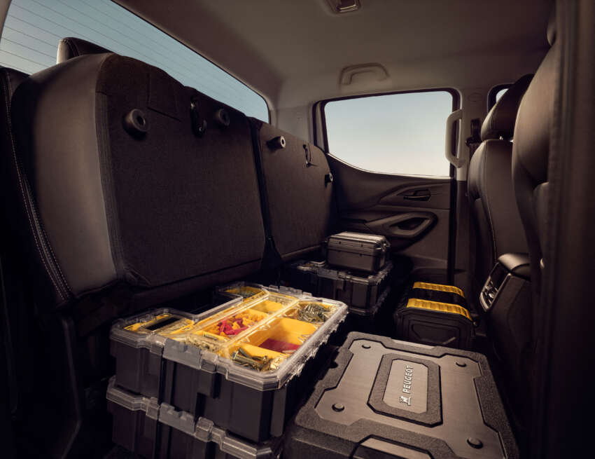 2025 Peugeot Landtrek updated with minor styling tweaks, new 2.2 litre turbodiesel with 200 PS, 450 Nm 1860113