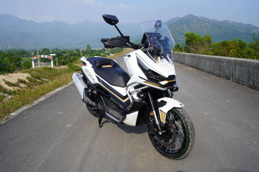 Preview: 2025 Zontes 386G adventure scooter in China 1864986