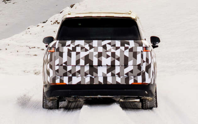 Lynk & Co L946 teased – flagship SUV undergoes winter testing; PHEV expected; China launch in 2025