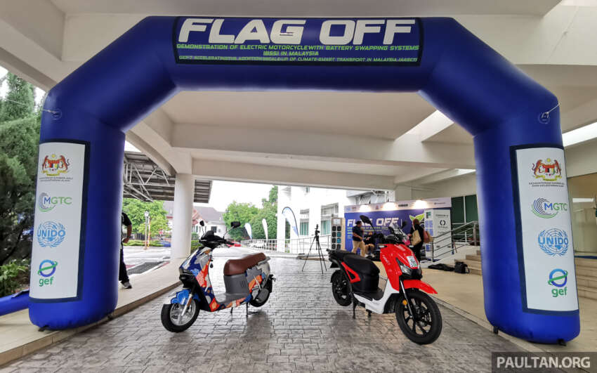 MGTC commences EV bike battery swapping project in Malaysia – 40 units to be trialled over two months 1861694