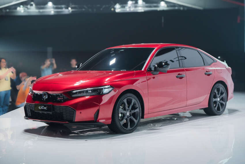 2025 Honda Civic facelift launched in Malaysia – better specs, sharper looks; RM134k-RM168k, 1.5L RS less 1870652