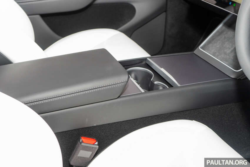 2025 Tesla Model Y Juniper facelift – full live gallery of RHD model; in Malaysia by April, priced from RM195k 1876377