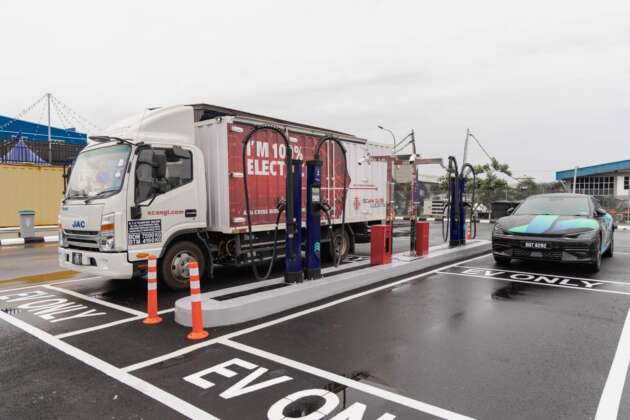 ChargEV Tangkak Pitstop – country’s first electric truck-ready charging hub, eight 120 kW DC bays