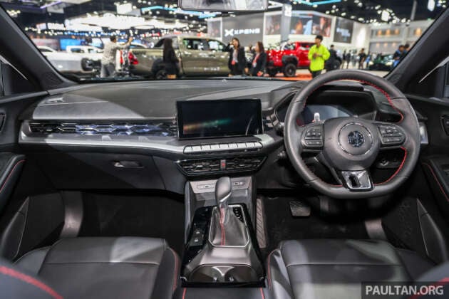 Bangkok 2025: MG5 Pro on display – same 114 PS 1.5L NA with CVT, styling tweaks; from RM77k in Thailand
