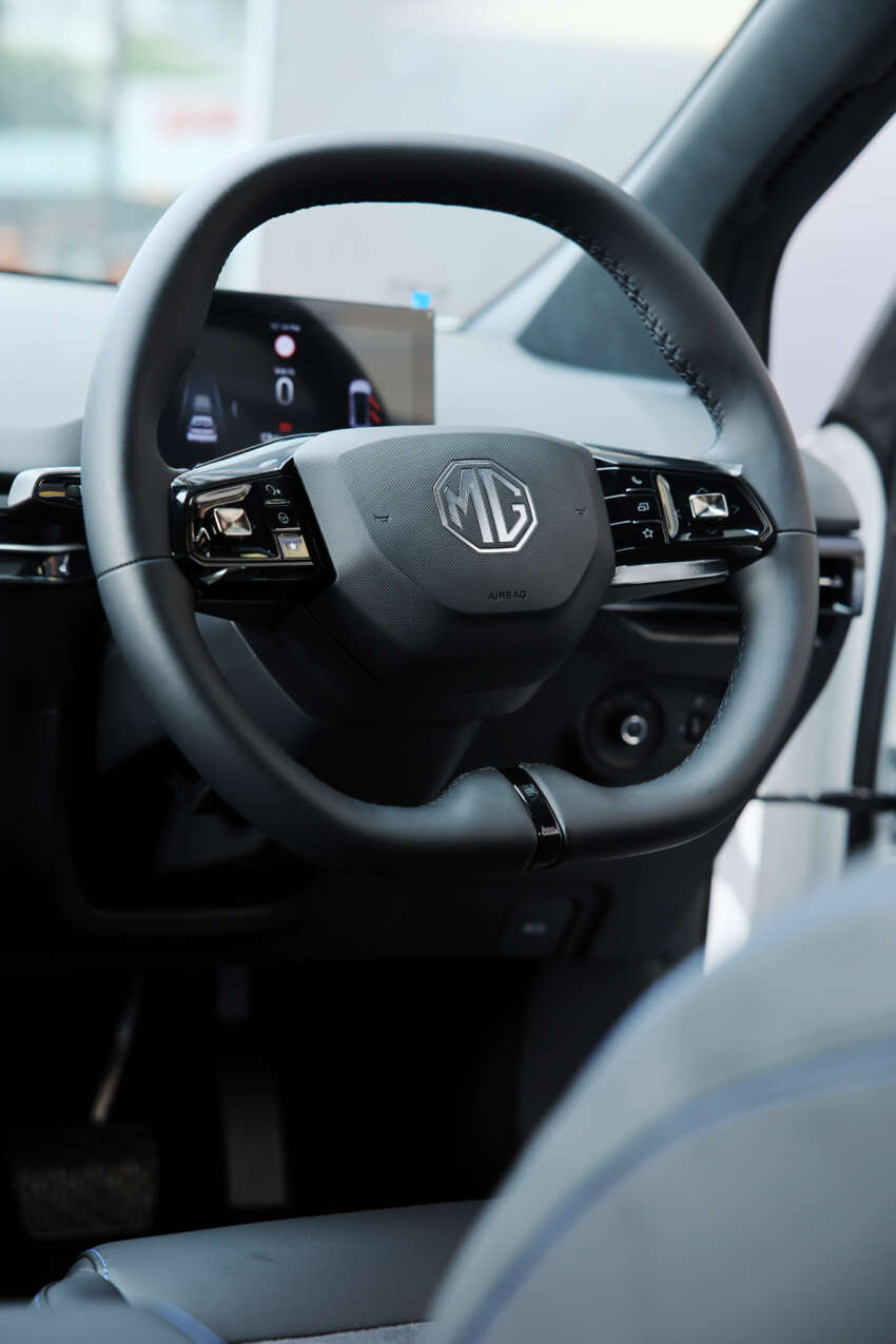 MG4 EV Standard gets optional leatherette with suede seat upgrade – RM1.6k for new and current owners 1888667