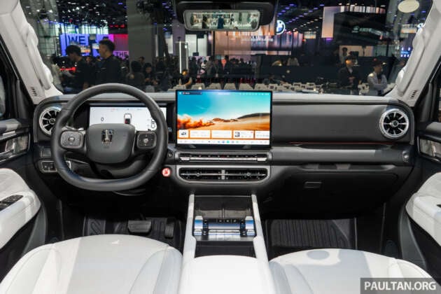 GWM Tank 300 facelift shown in Shanghai with revised interior and tech – 2.0T, diesel, PHEV, from RM120k