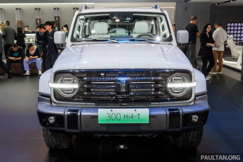 GWM Tank 300 facelift shown in Shanghai with revised interior and tech – 2.0T, diesel, PHEV, from RM120k 1904696