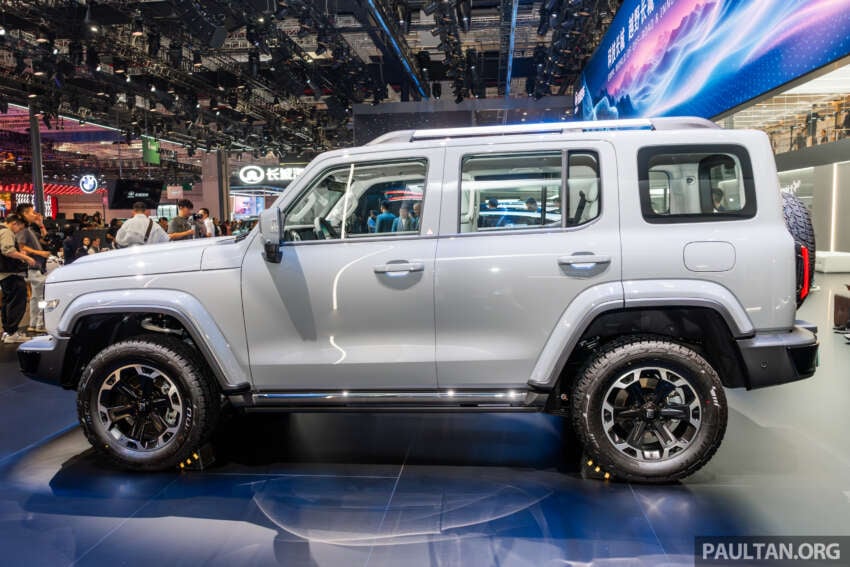 GWM Tank 300 facelift shown in Shanghai with revised interior and tech – 2.0T, diesel, PHEV, from RM120k 1904760