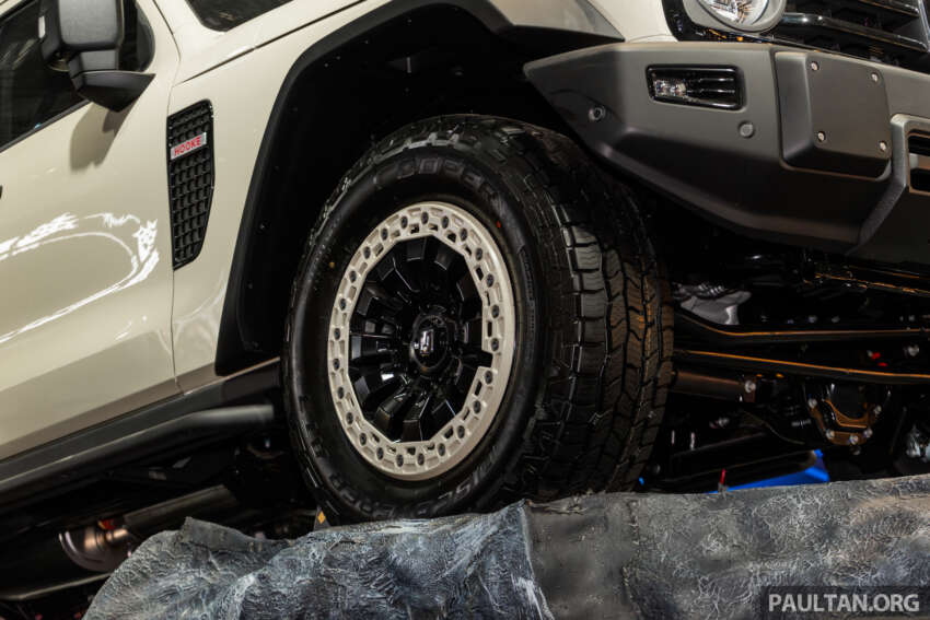 GWM Tank 300 Hooke shown in Shanghai – hardcore off-roader with solid axles and possible V8 power 1905624