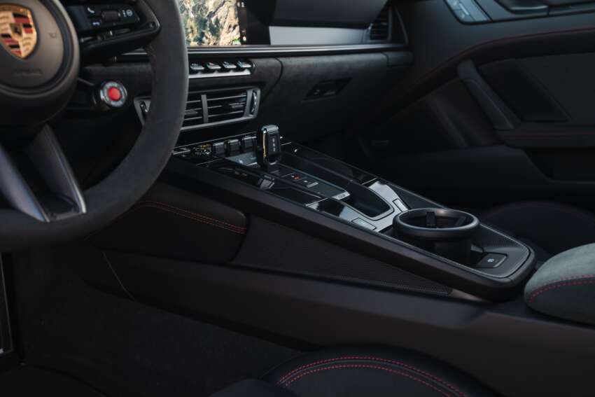 2025 Porsche 911 Carrera, Carrera 4 GTS facelift in Malaysia – 3.0L biturbo, 3.6L T-Hybrid; from RM1.4m 1897069