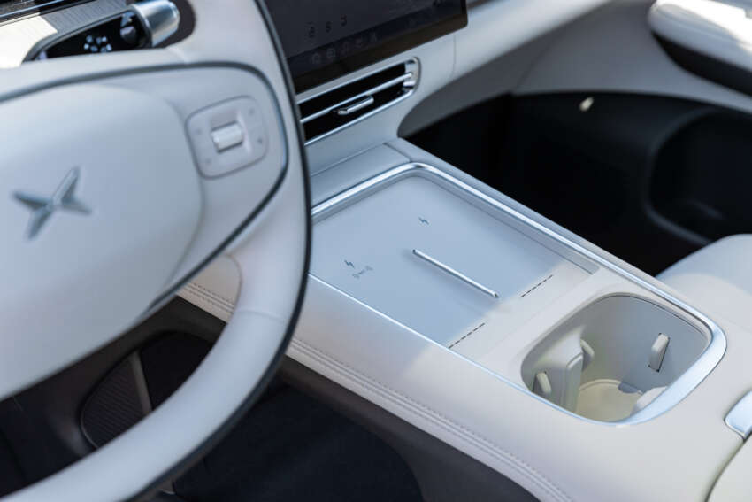 2025 Xpeng X9 facelift globally unveiled – up to 740 km CLTC, soft-close front doors, RR-like self-level hubs 1902192