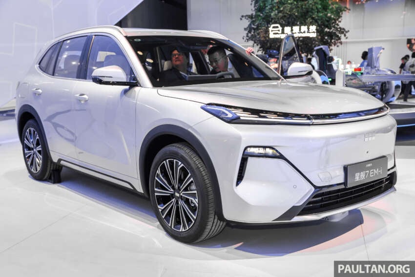 Geely Galaxy Starship 7 EM-i shown at Auto Shanghai 2025 – Proton eMas 7 PHEV twin gets 120 km EV range 1905502