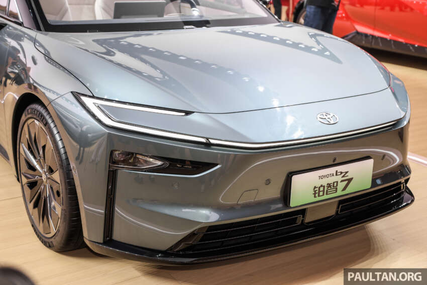Toyota bZ7 EV sedan unveiled at Shanghai 2025 – GAC-Toyota JV, BYD motor and battery expected 1905039