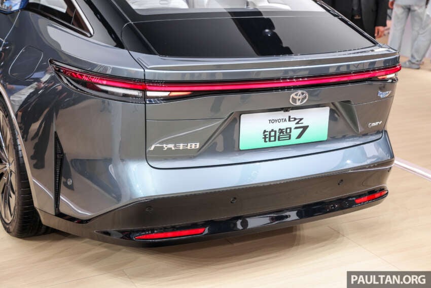 Toyota bZ7 EV sedan unveiled at Shanghai 2025 – GAC-Toyota JV, BYD motor and battery expected 1905041