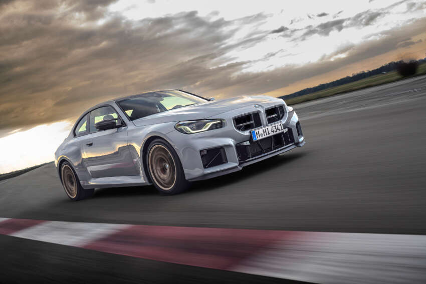 2025 G87 BMW M2 CS debuts – 30 kg lighter; 3.0L twin-turbo I6 with 530 PS; 0-100 km/h in 3.8 seconds 1919035