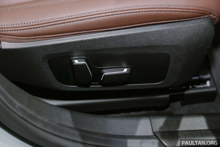 2025 BMW 330Li updated in Malaysia – adaptive cruise control, 360 cam, Harman Kardon audio, RM320,800 1910873