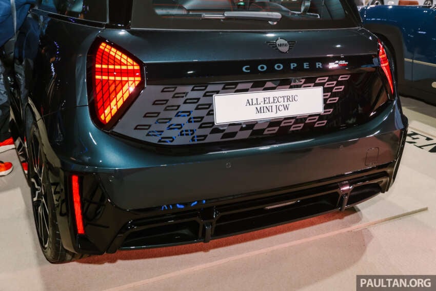 MINI JCW 3 Door petrol and electric, JCW Aceman, Cooper Convertible debut at Malaysia Autoshow 2025 1913111