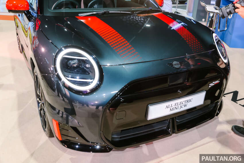 MINI JCW 3 Door petrol and electric, JCW Aceman, Cooper Convertible debut at Malaysia Autoshow 2025 1913095