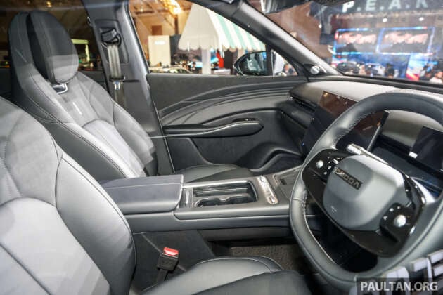 Omoda C7 previewed in Malaysia – petrol model shown, 1.6T + AWD from Jaecoo J7, launch this year?