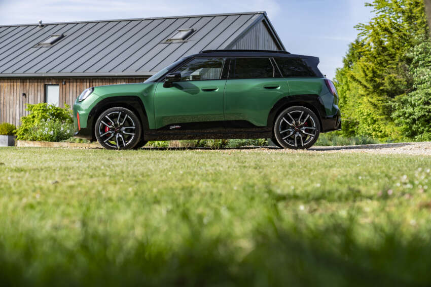 MINI JCW Aceman review – EV, SUV, hot hatch in one? 1920325