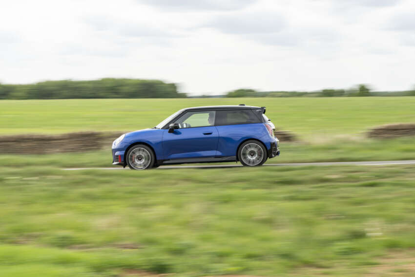 MINI JCW Aceman review – EV, SUV, hot hatch in one? 1920463