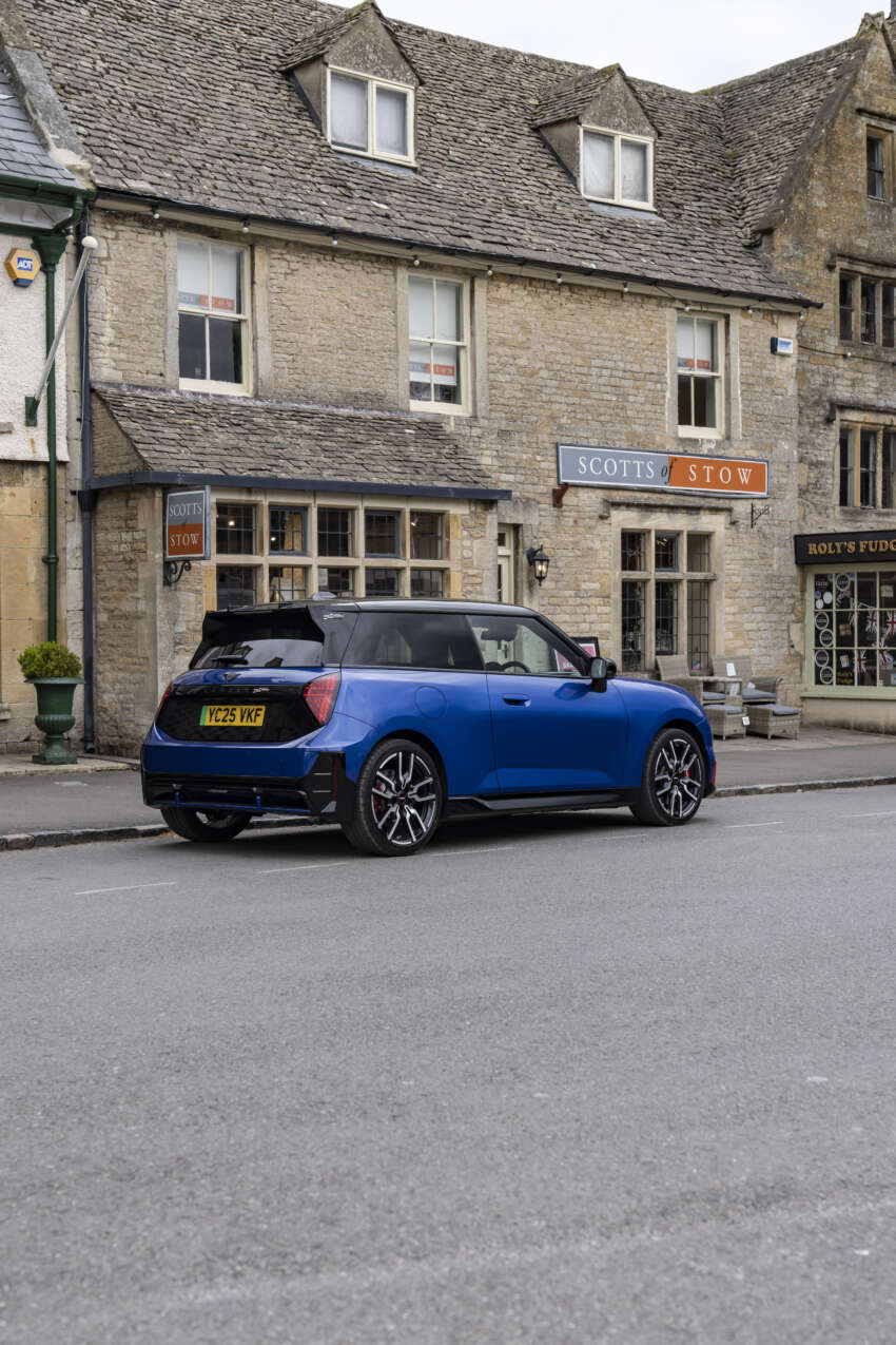 MINI JCW Aceman review – EV, SUV, hot hatch in one? 1920472