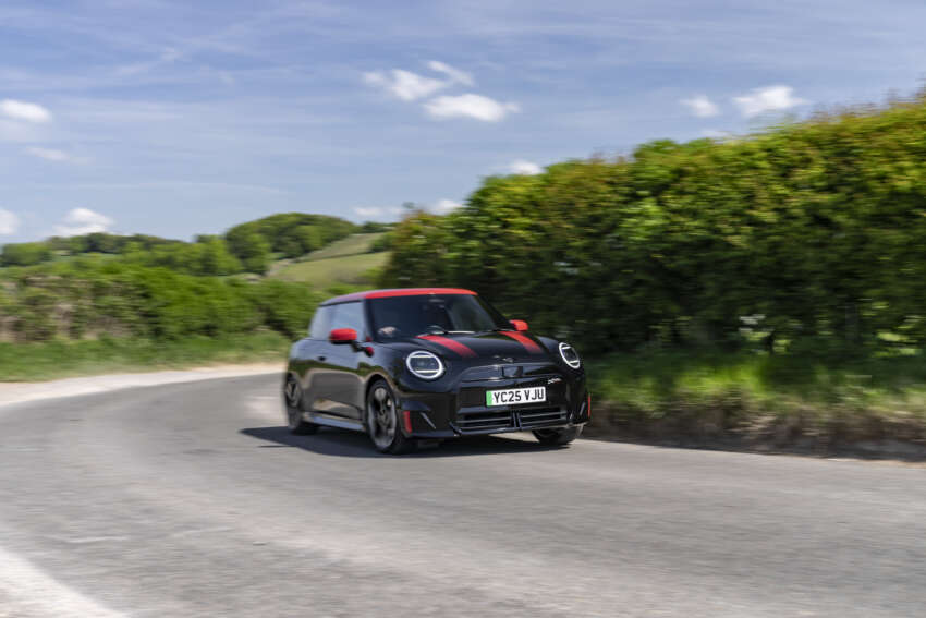 MINI JCW Aceman review – EV, SUV, hot hatch in one? 1920555