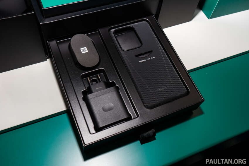 Realme GT 7 Dream Edition collaboration phone with Aston Martin F1 launched – RM2,999 for 16GB+512GB 1919019