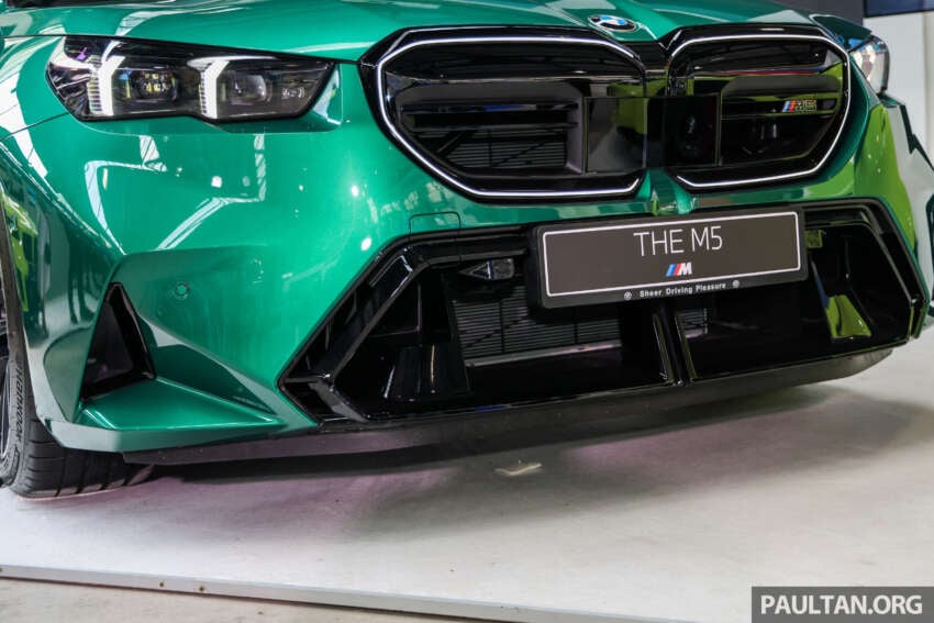 2025 BMW M5 launched in Malaysia – G90 is a 4.4L twin-turbo V8 PHEV, 727 PS/1,000 Nm, RM1.2 million 1926445