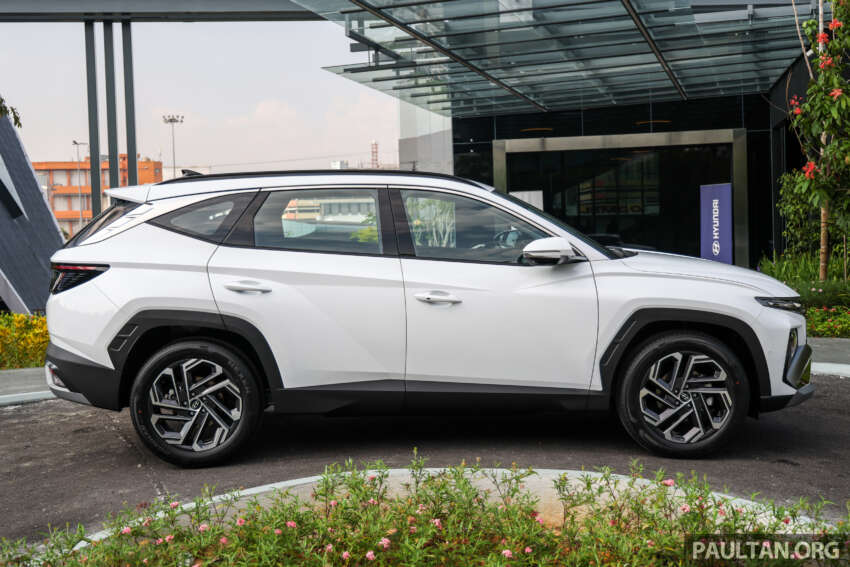 Hyundai Tucson 2025 dipertonton di M’sia – 2.0MPI, 1.6TGDI dan enjin baharu 1.6T HEV; tempahan dibuka 1930918