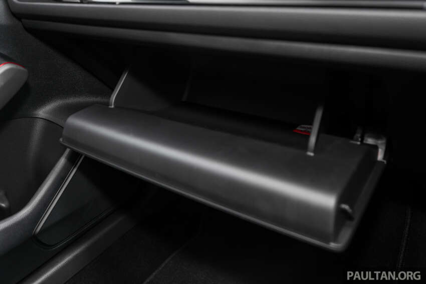 2025 Honda Civic facelift Malaysian review – turbo vs hybrid; which of the C-segment bestseller is better? 1921465