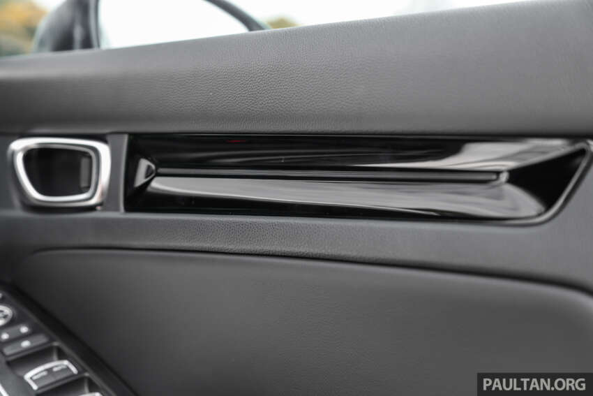 2025 Honda Civic facelift Malaysian review – turbo vs hybrid; which of the C-segment bestseller is better? 1921297