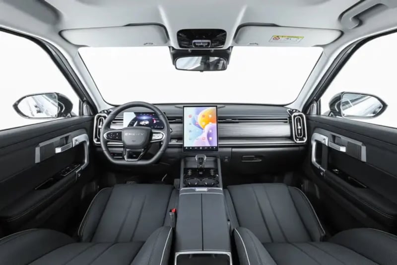 Chery Tiggo 7 Sport – Jaecoo J7 with Evoque face