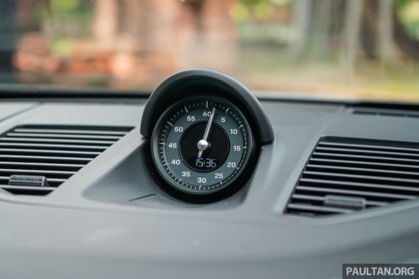 2025 Porsche 911 facelift sampled in Chiang Mai – new GTS with hybrid tech, a step in the right direction? 1948372