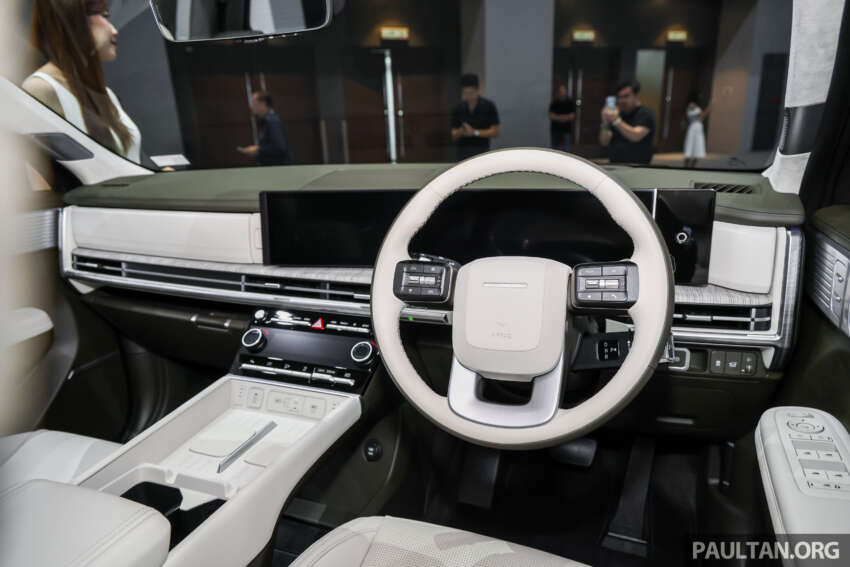 Hyundai Santa Fe 2025 dilancar di M’sia — 1.6T hibrid dan 2.5T petrol, jaminan 8-tahun; harga dari RM225k 1944535