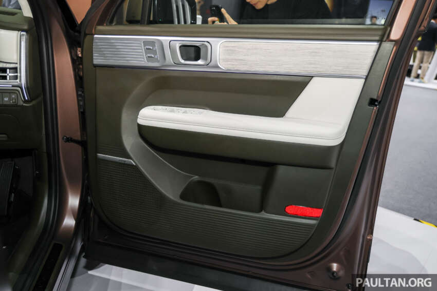 Hyundai Santa Fe 2025 dilancar di M’sia — 1.6T hibrid dan 2.5T petrol, jaminan 8-tahun; harga dari RM225k 1944538