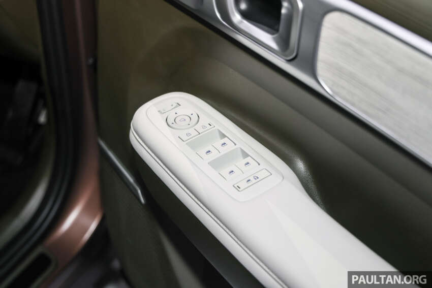 Hyundai Santa Fe 2025 dilancar di M’sia — 1.6T hibrid dan 2.5T petrol, jaminan 8-tahun; harga dari RM225k 1944539