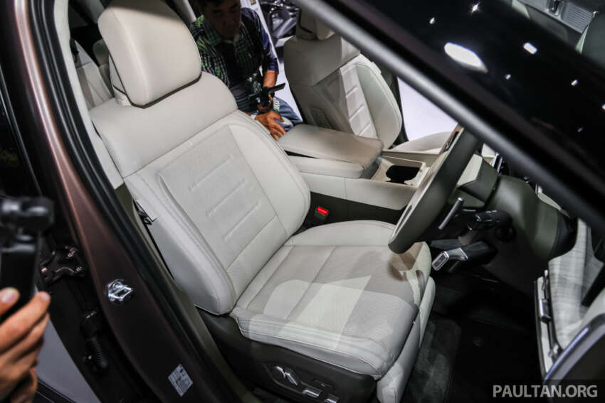 Hyundai Santa Fe 2025 dilancar di M’sia — 1.6T hibrid dan 2.5T petrol, jaminan 8-tahun; harga dari RM225k 1944542