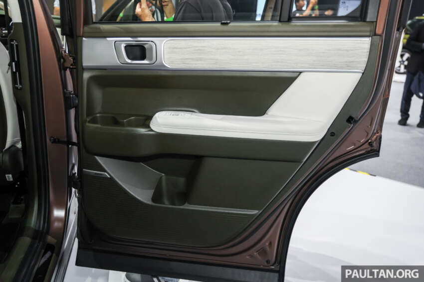 Hyundai Santa Fe 2025 dilancar di M’sia — 1.6T hibrid dan 2.5T petrol, jaminan 8-tahun; harga dari RM225k 1944546