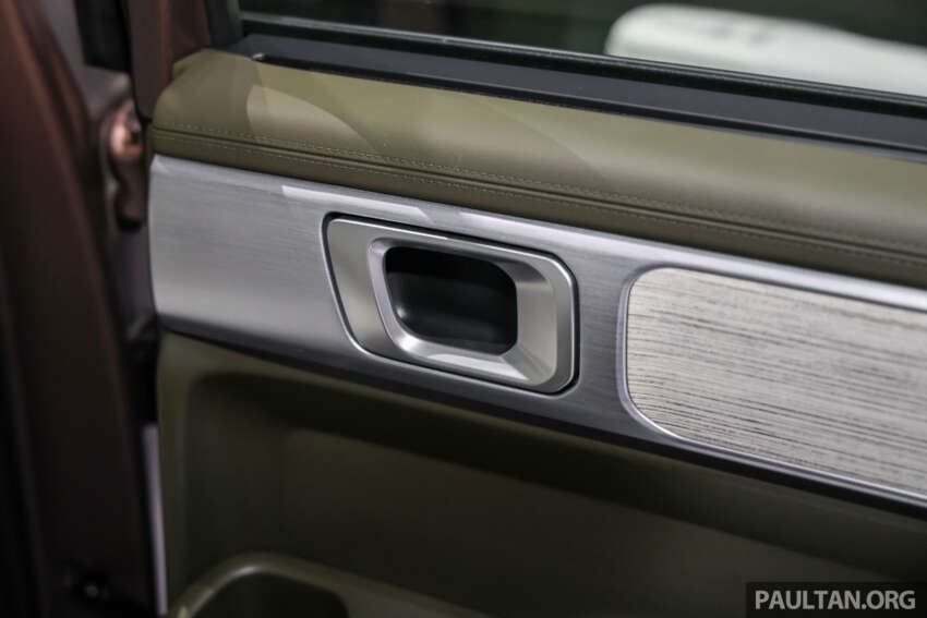 Hyundai Santa Fe 2025 dilancar di M’sia — 1.6T hibrid dan 2.5T petrol, jaminan 8-tahun; harga dari RM225k 1944548
