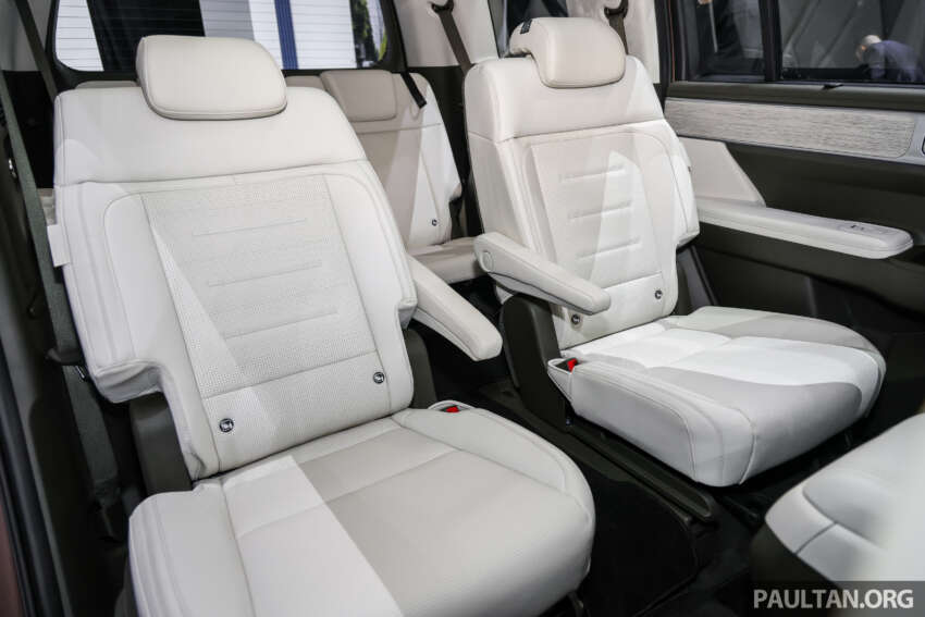 Hyundai Santa Fe 2025 dilancar di M’sia — 1.6T hibrid dan 2.5T petrol, jaminan 8-tahun; harga dari RM225k 1944551