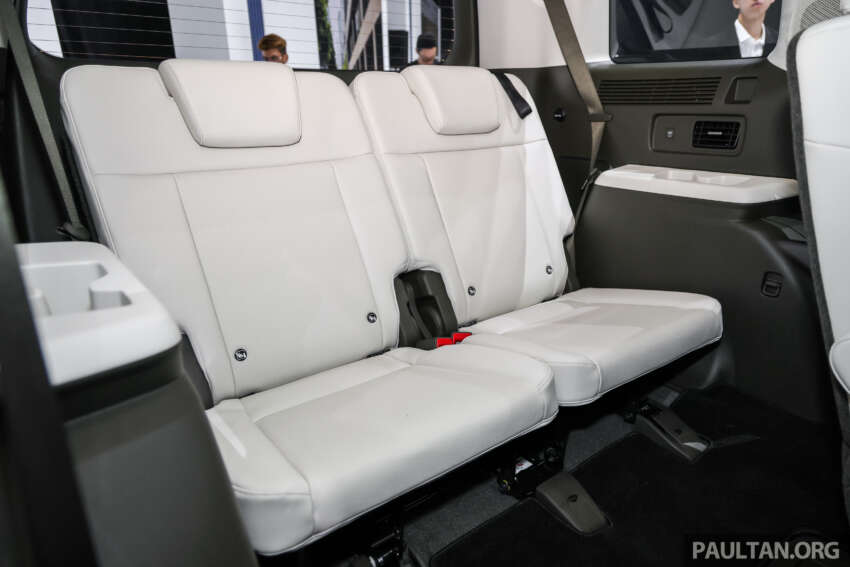 Hyundai Santa Fe 2025 dilancar di M’sia — 1.6T hibrid dan 2.5T petrol, jaminan 8-tahun; harga dari RM225k 1944560