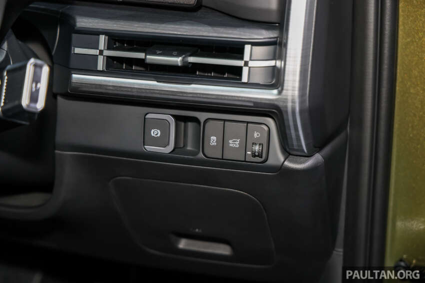 Hyundai Santa Fe 2025 dilancar di M’sia — 1.6T hibrid dan 2.5T petrol, jaminan 8-tahun; harga dari RM225k 1944467