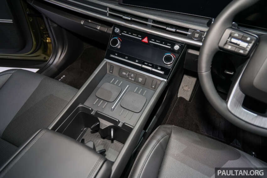 2025 Hyundai Santa Fe in Malaysia – 5th-gen hybrid, 2.5T petrol, 10 airbags, 8-yr warranty, fr RM225k 1935176