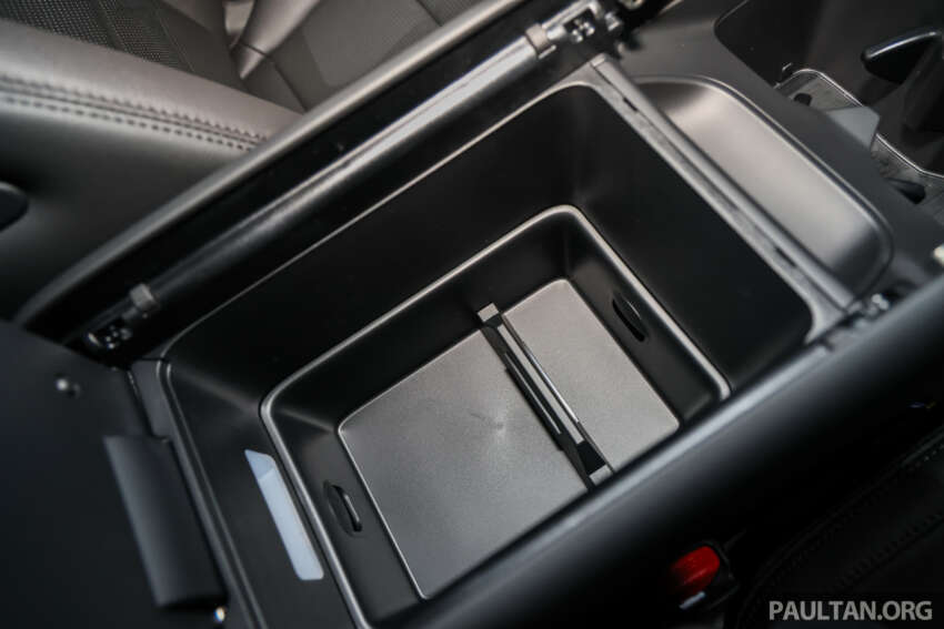 Hyundai Santa Fe 2025 dilancar di M’sia — 1.6T hibrid dan 2.5T petrol, jaminan 8-tahun; harga dari RM225k 1944475
